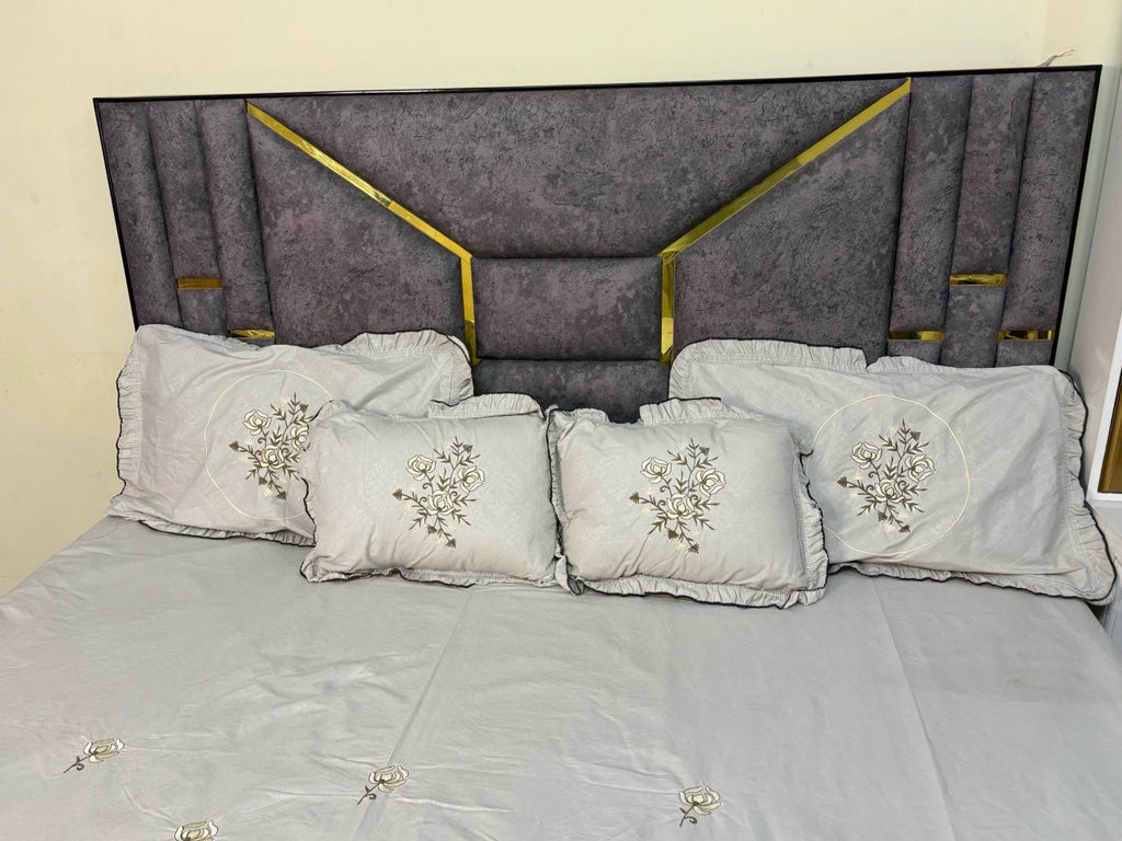Luxury Embroidered Double Bedsheet Set