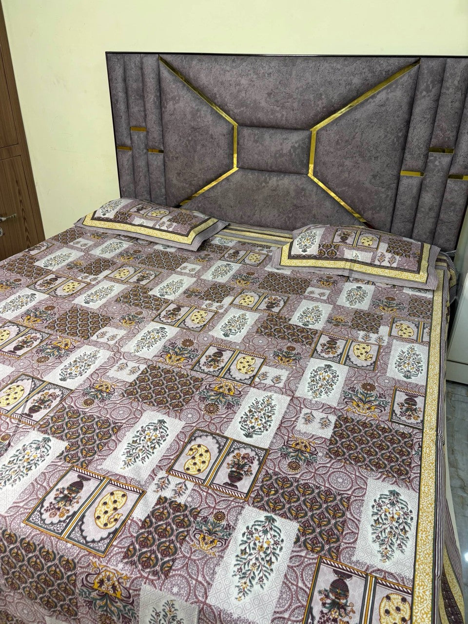 Jaipuri Pure Cotton Bedsheet King Size 100x108 - Comfort Castle