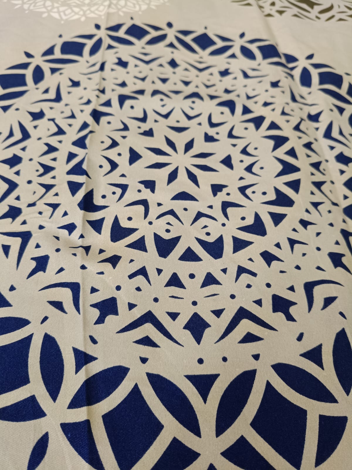 Luxury Royal Mandala Glace Cotton Queen Size Bedsheet